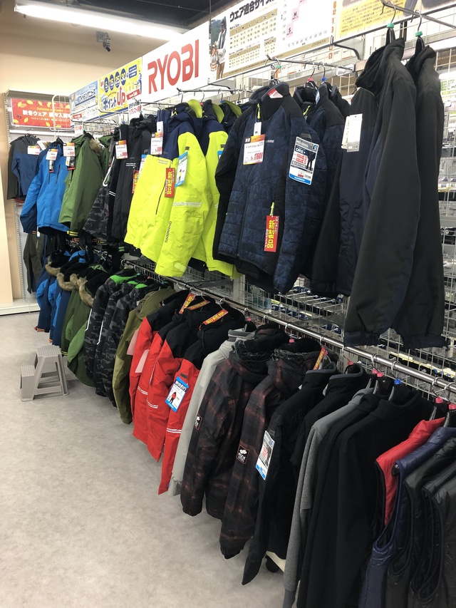 XM Yachting 防水ジャケット と　パンツ　レッド　信頼の本場イギリス製 XM Yachting 防水ジャケット と パンツ レッド 信頼の本場イギリス製