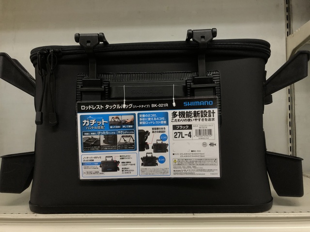 シマノ ロッドレストタックルバッグ BK-021R 27L-2 瑞々し ブラック