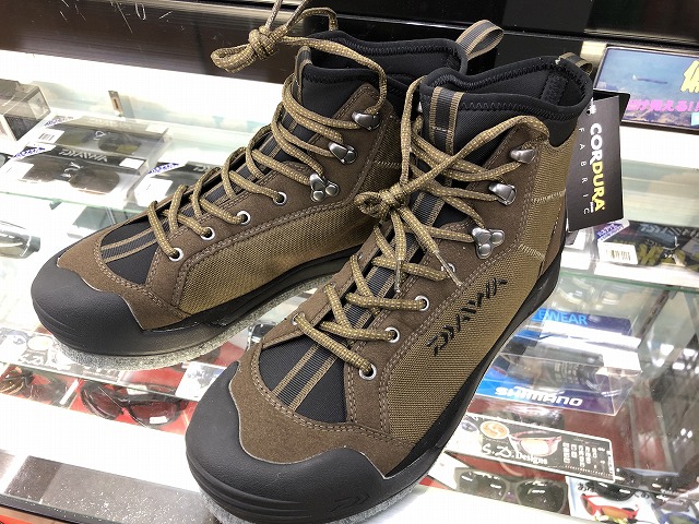 DAIWA - はな　ウェーディングシューズ　WS-2500 ブラウン 26cm DAIWA（釣り） 【取り寄せ商品】ダイワ ウェーディングシューズ