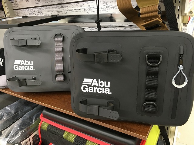 RYOBI、リョービ、シーバスロッド、アブガルシアのカバン RYOBI、リョービ、シーバスロッド、アブガルシアのカバン