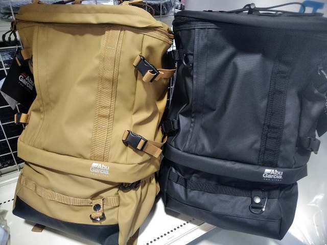 RYOBI、リョービ、シーバスロッド、アブガルシアのカバン RYOBI、リョービ、シーバスロッド、アブガルシアのカバン
