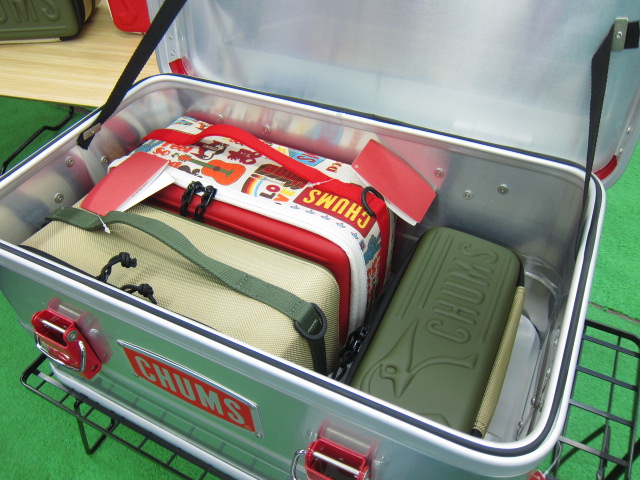 チャムス　CHUMS アルミ収納ボックス セット Amazon.co.jp: チャムス (CHUMS) ストレージボックス アルミ