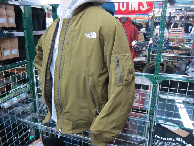 ノースフェイス インサレーション ボンバージャケット XL 82132 ② 自然大好き！ニッチ・リッチ・キャッチ アウター ザ・ノース