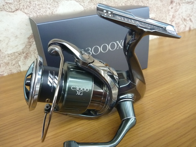 ステラ3000 シマノ(SHIMANO) 22 ステラ C3000XG 043924｜アウトドア用品