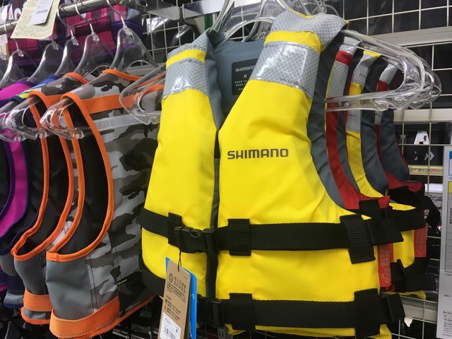 SHIMANO 迷彩ライフジャケット L3 SHIMANO 迷彩ライフジャケット L3新 モデル