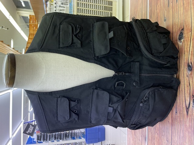 フィッシングベスト つり具の上州屋 - あなたのフィッシング＆アウトドアライフを