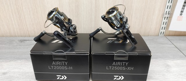 おやじ　23エアリティLT3000-H ダイワ(Daiwa) 23エアリティ LT3000-H 00061139｜アウトドア用品