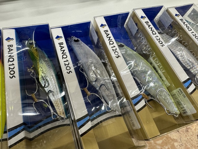 バンク　ガルバ 水中映像】バンク82Sとガルバ73s！スイムアクション比較映像