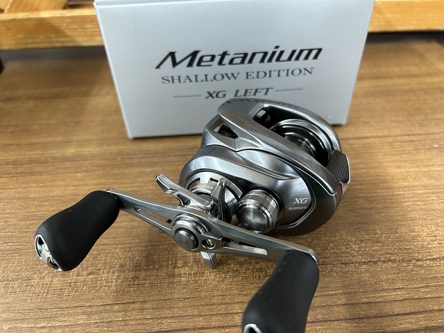 シマノ メタニウム シャローエディション レフト シマノ メタニウム シャローエディション 左 (リール) 価格比較