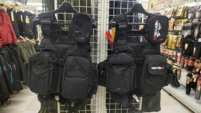 アピア　ゲームベスト ANGLER'S SUPPORT VEST Ver.4 | 装備 | APIA