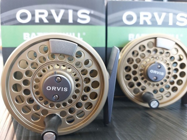 ORVIS フライリール ブラック/ピンク クリアウォーター フライリール | TIEMCOフライフィッシング公式