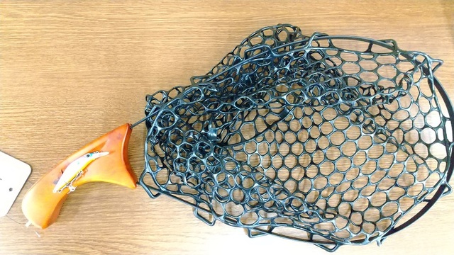 ΣΣ 釣り用品 釣り小物 OUT FORUM アウトフォーラム ランディングネット ハンドメイド 全長約55cm やや傷や汚れあり ΣΣ 釣り用品 釣り小物 OUT FORUM アウトフォーラム ランディング