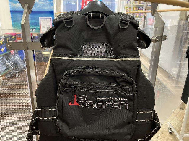 Rearth リアス　フローティングベスト　フィッシングベスト つり具の上州屋 - あなたのフィッシング＆アウトドアライフを