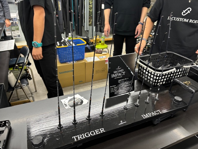 JJCUSTOMRODS TRIGGER ワカサギ竿 2本セット JJCUSTOMRODS TRIGGER ワカサギ竿 2本セット