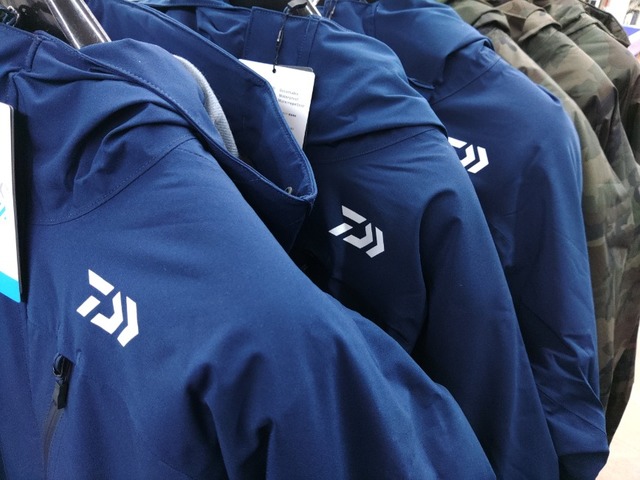 DAIWA TW012 レインマックス防寒着フィッシングスーツ つり具の上州屋