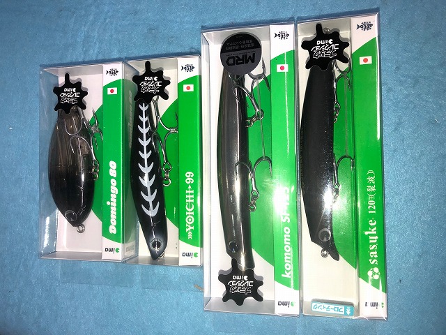 ブラックマーケット Women's black biker-style leather jacket with chains