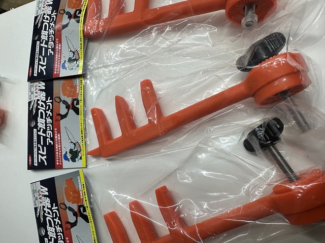 アウトドア新品！43点8万相当！釣竿、LOGOSの食器とマグ、ビールサーバーなど Amazon | 【2024新登場】シングルバーナー 折りたたみ式 4000W