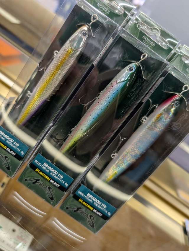 ahplウリボーヤ Amazon.com: Geofrey Valve Shuttle 4718274 4452626 4645278