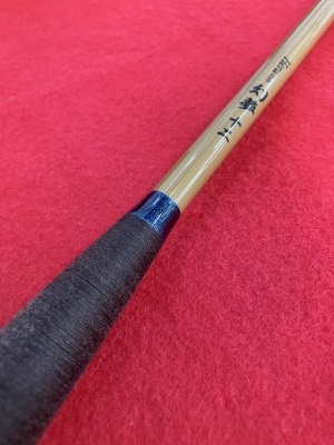 握り上の飾りもいい感じです!