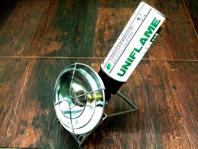 UNIFLAME - UNIFLAME 屋外専用携帯ガスヒーター『ワーム』 つり具の上州屋 - あなたのフィッシング＆アウトドアライフを