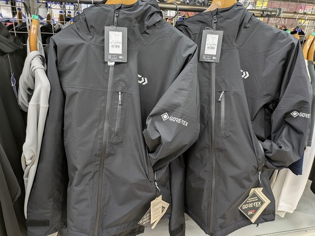 グローブライド GORE-TEX フィッシングスーツ DW-1922 L つり具の上州屋 - あなたのフィッシング＆アウトドアライフをサポート