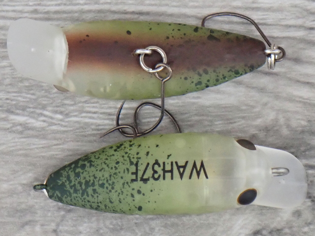 オオツカ　オリカラ　クラピー、ワウ ワウ ラッキークラフト